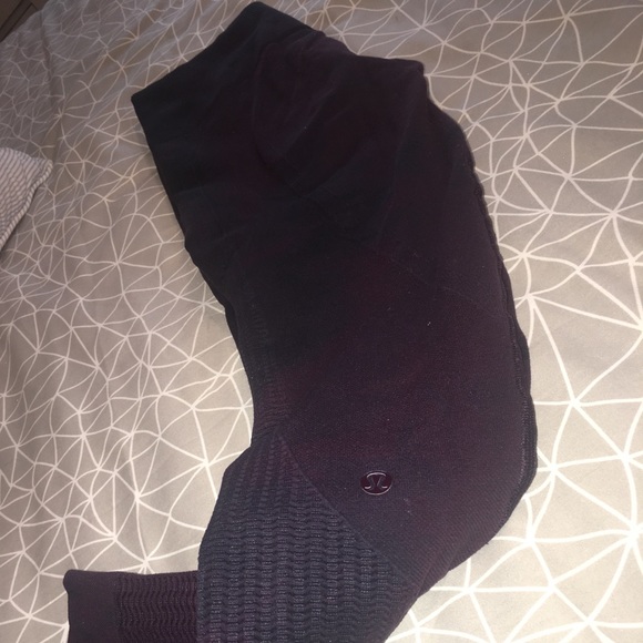 Lululemon Flow & Go Tight - Picture 3 of 4